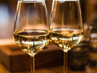 Wine White 2 Wine White 2